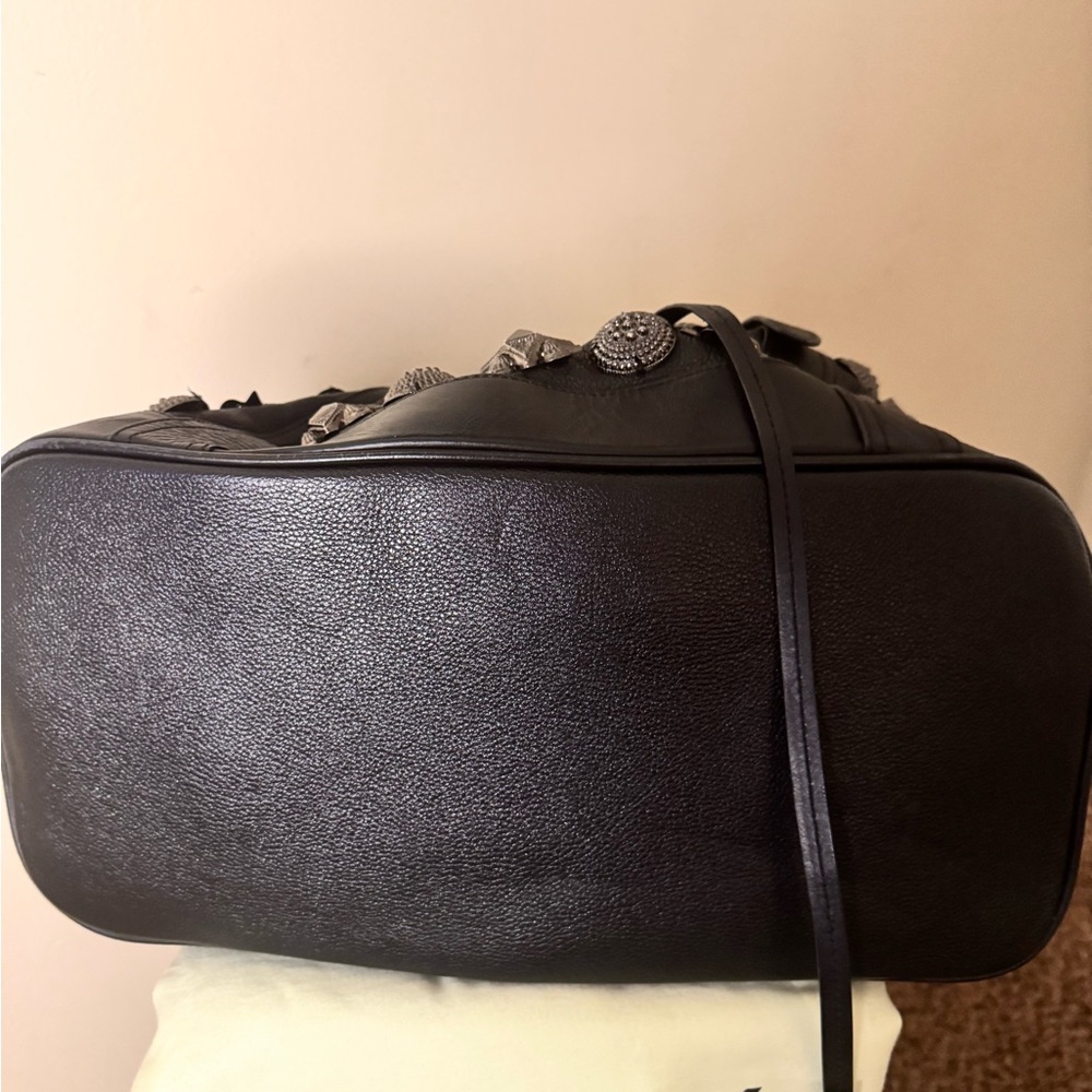 Burberry Black Prorsum Studded Bag - Picture 2 of 5